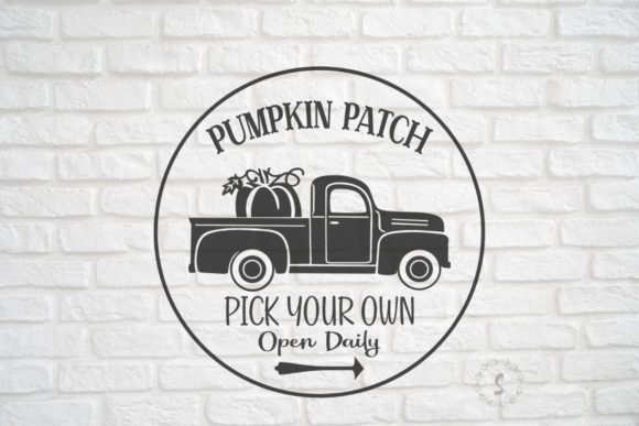Download Pumpkin Patch Old Truck - Pumpkin Collection